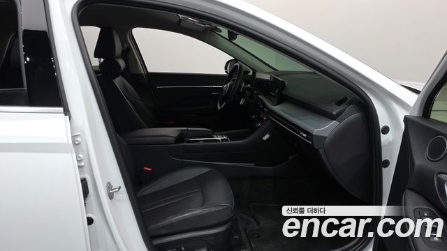 Hyundai Sonata The Edge (DN8) 2.0 Exclusive 2024 — фото 23