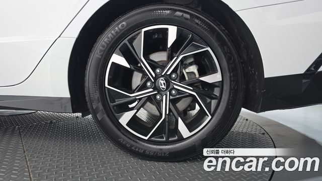 Hyundai Sonata The Edge (DN8) 2.0 Exclusive 2024 — фото 37