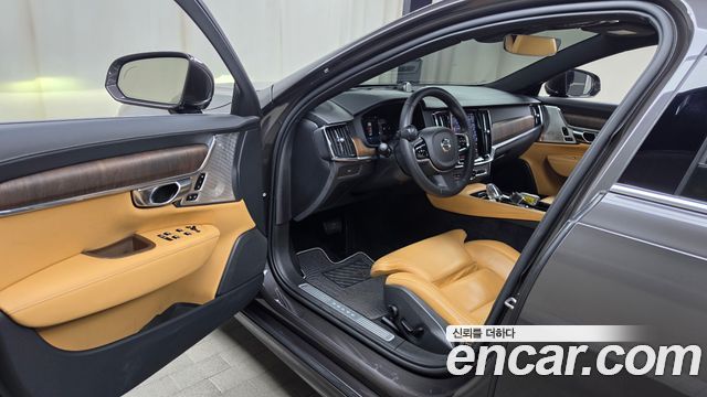 Volvo S90 B5 Ultimate Bright 2023 — фото 10