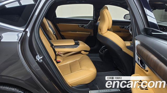 Volvo S90 B5 Ultimate Bright 2023 — фото 12
