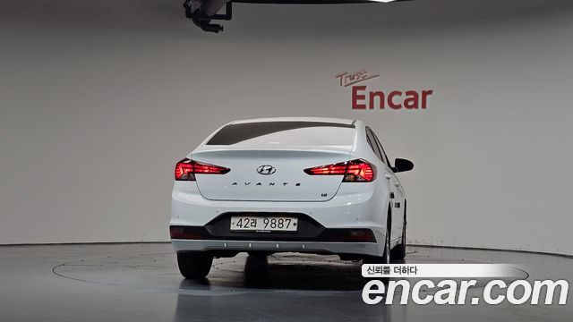 Hyundai Avante (AD) 1.6 Smart 2019 — фото 4