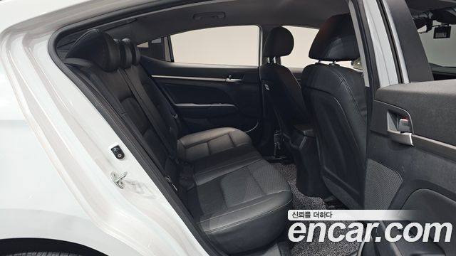 Hyundai Avante (AD) 1.6 Smart 2019 — фото 11