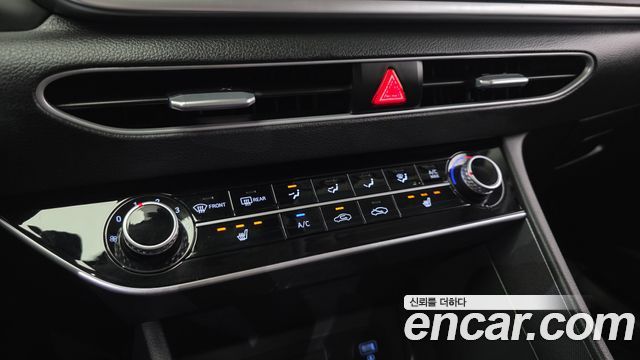Hyundai Sonata (DN8) 2.0 LPG(rental car) Style 2020 — фото 11