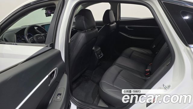 Hyundai Sonata (DN8) 2.0 LPG(rental car) Style 2020 — фото 12