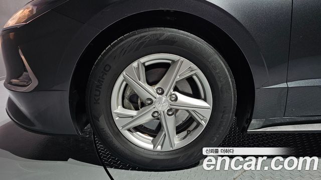 Hyundai Sonata (DN8) 2.0 LPG(rental car) Smart 2020 — фото 5