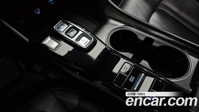 Hyundai Sonata (DN8) 2.0 LPG(rental car) Smart 2020 — фото 9