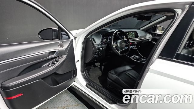 Hyundai Sonata (DN8) 2.0 LPG(rental car) Premium 2023 — фото 10