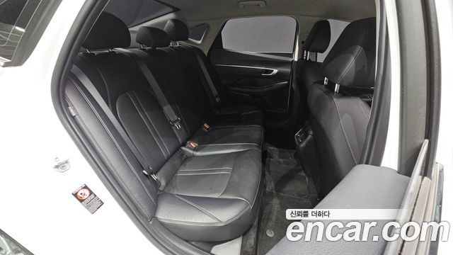 Hyundai Sonata (DN8) 2.0 LPG(rental car) Premium 2023 — фото 11