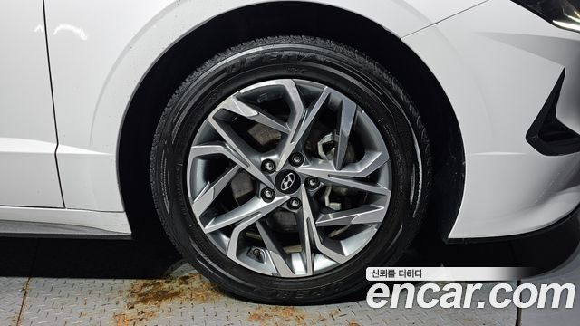 Hyundai Sonata (DN8) 2.0 LPG(rental car) Premium 2023 — фото 21
