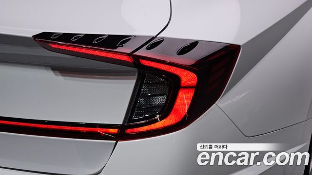Hyundai Sonata (DN8) 2.0 LPG(rental car) Premium 2023 — фото 23