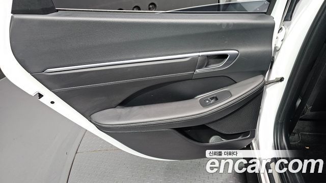 Hyundai Sonata (DN8) 2.0 LPG(rental car) Premium 2023 — фото 25