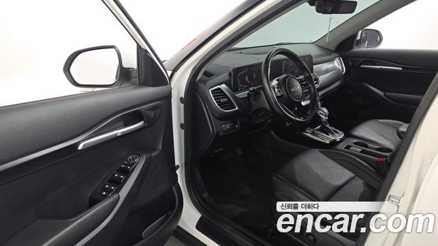 Kia Seltos Gasoline 1.6 Turbo 2WD Prestige 2023 — фото 10
