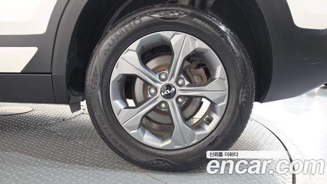 Kia Seltos Gasoline 1.6 Turbo 2WD Prestige 2023 — фото 21