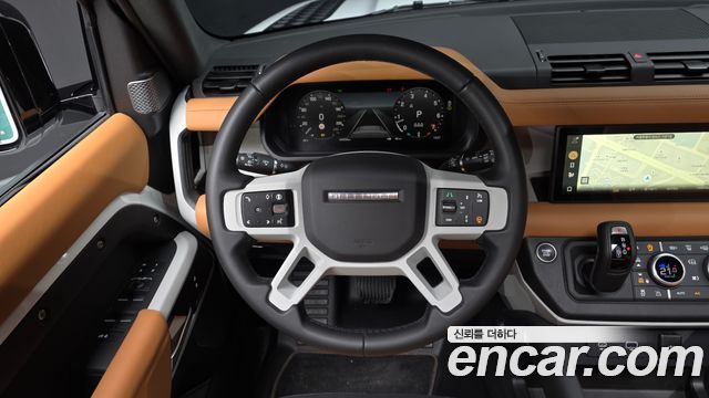 Land Rover Defender (L663) 110 P300 X-Dynamic SE 2024 — фото 13