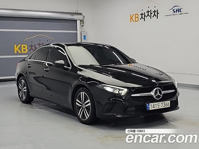 Mercedes-Benz A-Class (W177) A220 Sedan 2021 — фото 2