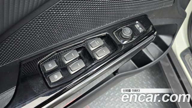 KG Mobility (SsangYong) Very New Tivoli Gasoline 1.5 4WD V3 2022 — фото 19