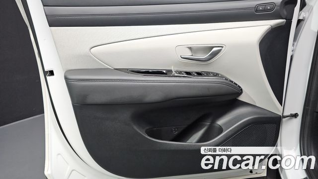 Hyundai Tucson (NX4) Gasoline 1.6 Turbo 2WD Inspiration 2025 — фото 24