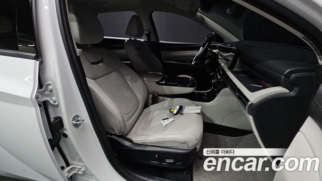 Hyundai Tucson (NX4) Gasoline 1.6 Turbo 2WD Inspiration 2025 — фото 26