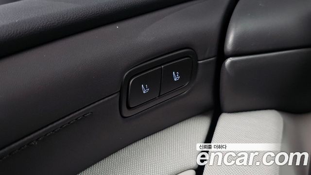 Hyundai Tucson (NX4) Gasoline 1.6 Turbo 2WD Inspiration 2025 — фото 32
