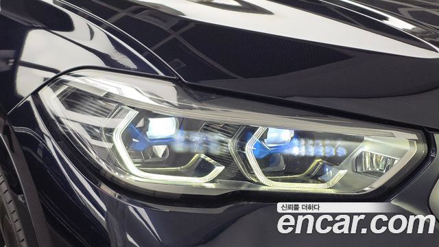 BMW X6 (G06) xDrive40i M Sport 2021 — фото 22