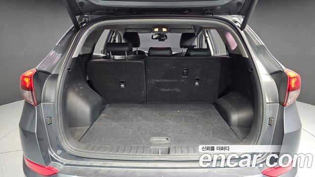 Hyundai Tucson Diesel 1.7 2WD Premium 2018 — фото 20