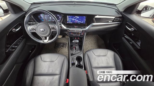 Kia Niro 1.6 HEV Noblesse 2020 — фото 7