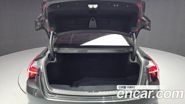 Kia K8 2.5 Gasoline 2WD Signature 2022 — фото 20