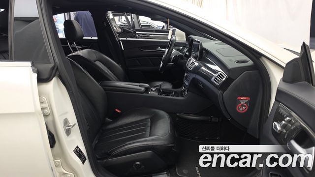 Mercedes-Benz CLS-Class (W218) CLS400 2016 — фото 11