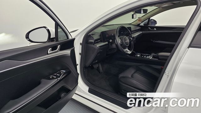 Kia K5 (III) 2.0 LPi(Rent) Prestige 2025 — фото 10