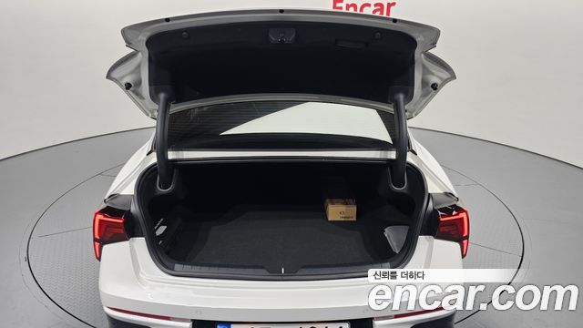 Kia K5 (III) 2.0 LPi(Rent) Prestige 2025 — фото 20