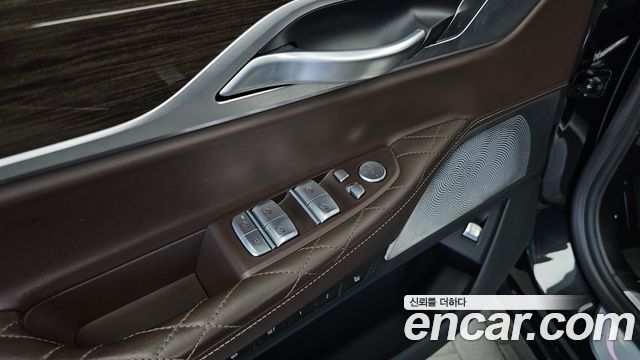 BMW 7 Series (G11) 730Ld xDrive Design Pure Excellence 2022 — фото 36