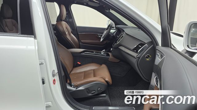 Volvo XC90 (II) T8 Ultimate Bright Hybrid 2024 — фото 26