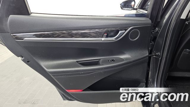 Hyundai Grandeur (IG) 3.0 LPi Modern Basic (Rental Car) 2017 — фото 25