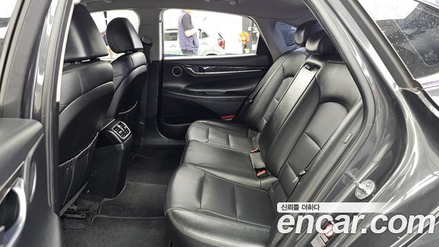 Hyundai Grandeur (IG) 3.0 LPi Modern Basic (Rental Car) 2017 — фото 26