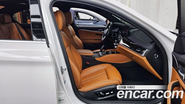 BMW 5 Series (G30) 520i M Sport 2021 — фото 32