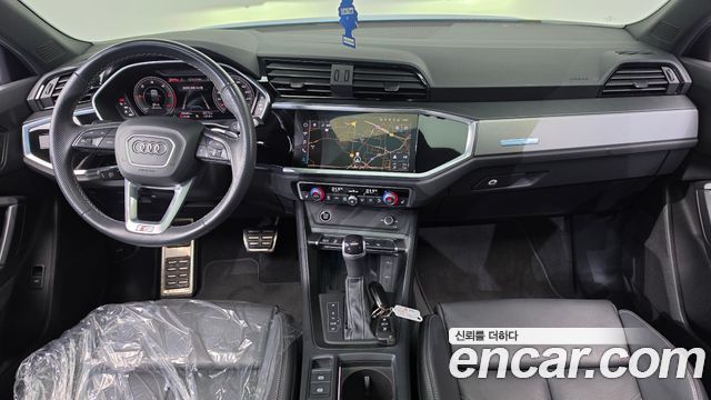 Audi Q3 (F3) 35 TDI Premium Sportback 2023 — фото 7