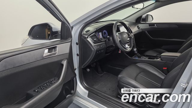 Hyundai Sonata New Rise LPI Taxi Style 2019 — фото 10