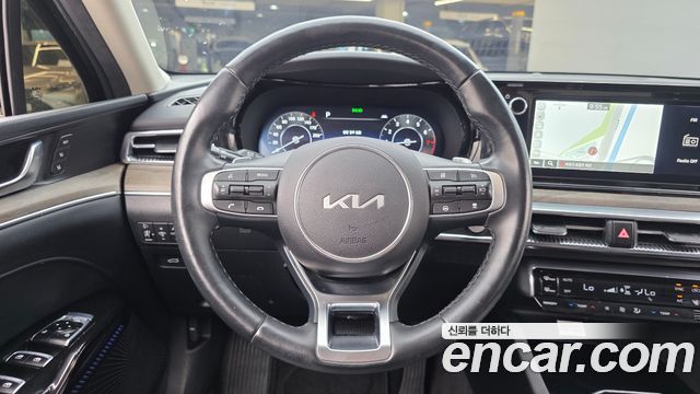 Kia K5 (III) 2.0 Signature 2023 — фото 13