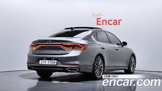 Hyundai Grandeur (IG) 2.4 Premium Special 2018 — фото 2