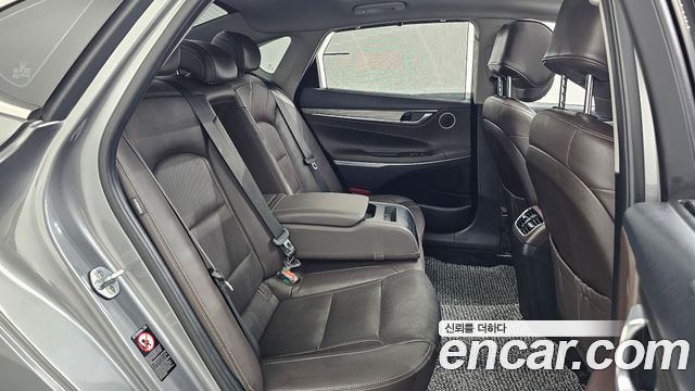 Hyundai Grandeur (IG) 2.4 Premium Special 2018 — фото 12