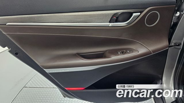 Hyundai Grandeur (IG) 2.4 Premium Special 2018 — фото 25