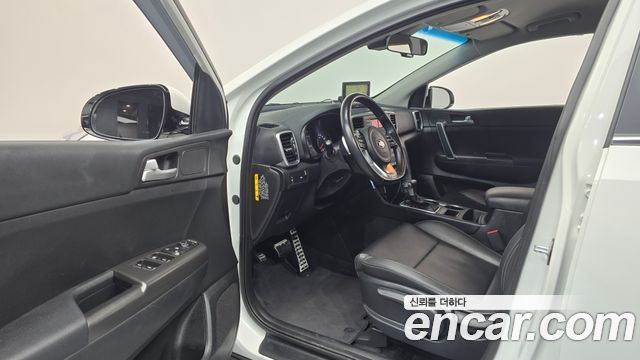 Kia Sportage The Bold Diesel 2.0 4WD Luxury 2019 — фото 10
