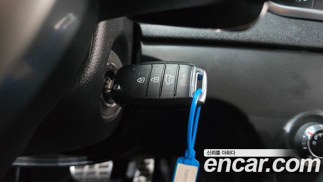 Kia Sportage The Bold Diesel 2.0 4WD Luxury 2019 — фото 18