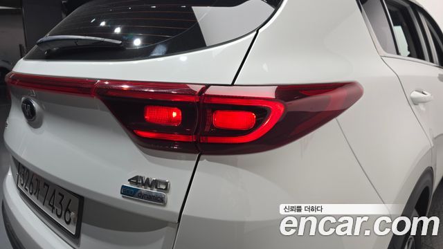 Kia Sportage The Bold Diesel 2.0 4WD Luxury 2019 — фото 23