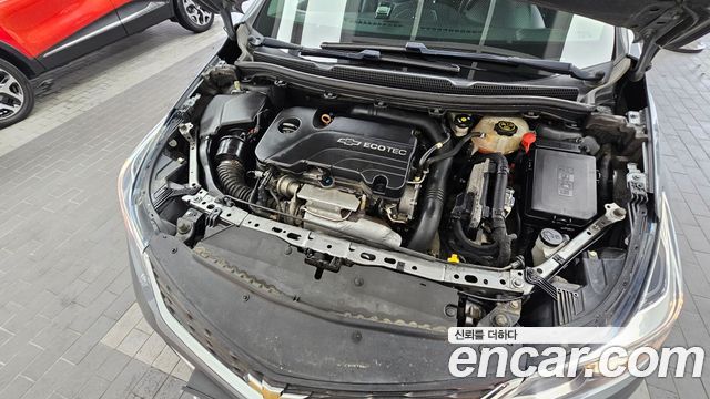 Chevrolet Cruze 1.4 Turbo LT Deluxe 2017 — фото 6