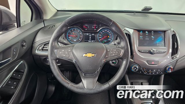 Chevrolet Cruze 1.4 Turbo LT Deluxe 2017 — фото 13