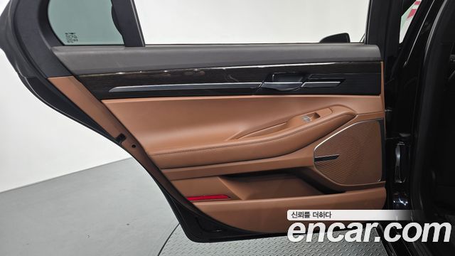 Genesis G90 3.8 Luxury 2020 — фото 25