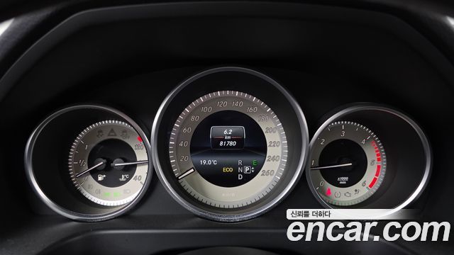 Mercedes-Benz E-Class (W212) E250 BlueTec 4MATIC AV 2016 — фото 8