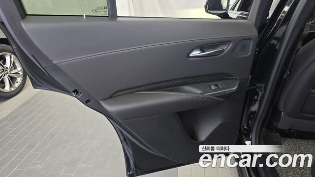 Cadillac XT4 2.0 Sport AWD 2021 — фото 25