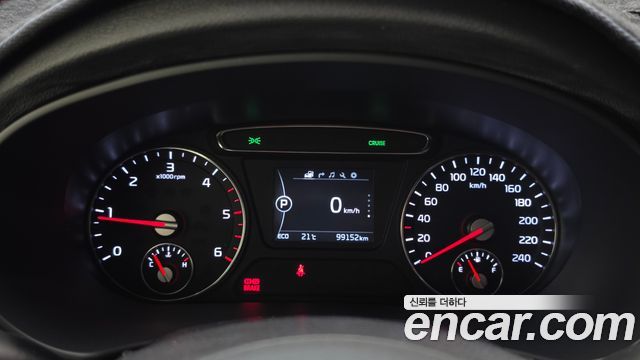 Kia Sorento Diesel 2.0 2WD Noblesse 2016 — фото 8